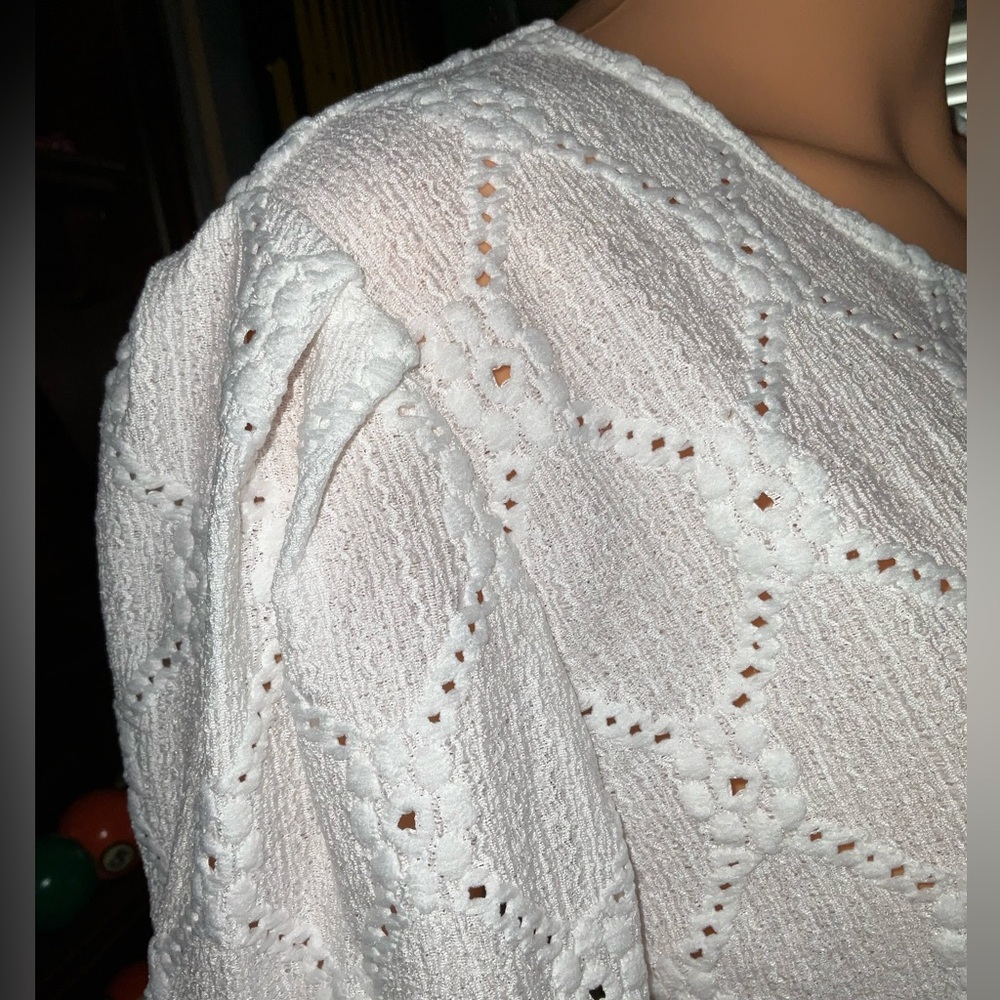 NWOT White eyelet short sleeve sweater